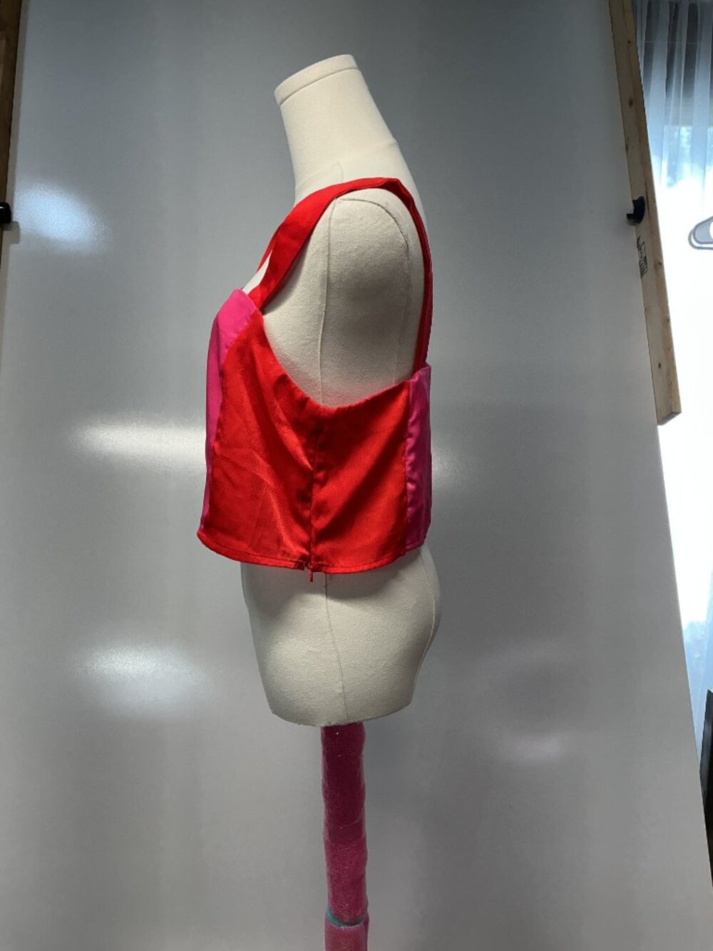Petal & Pup Lulu M Red Pink Two Piece Maxi Skirt Set Colorblock High Low - Picture 6 of 15